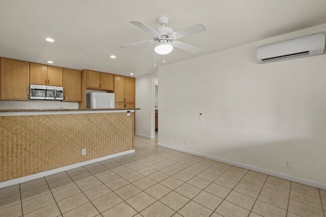 Building Photo - 84 Honuea Pl