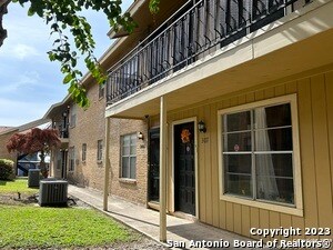 Foto del edificio - 923 Vance Jackson Rd