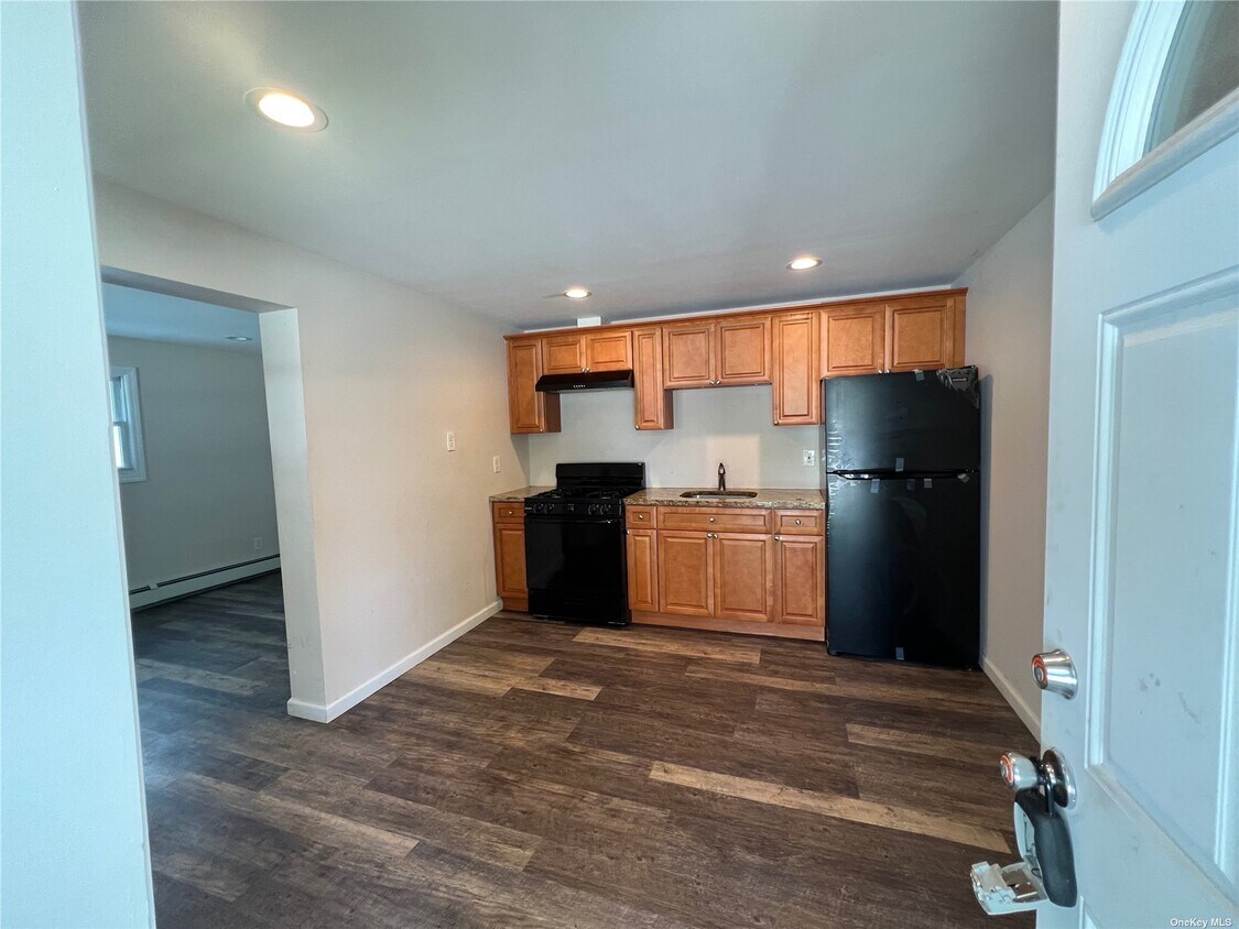 Foto del edificio - 16 Bellport St