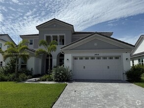 Building Photo - 14814 Wildwood Cir