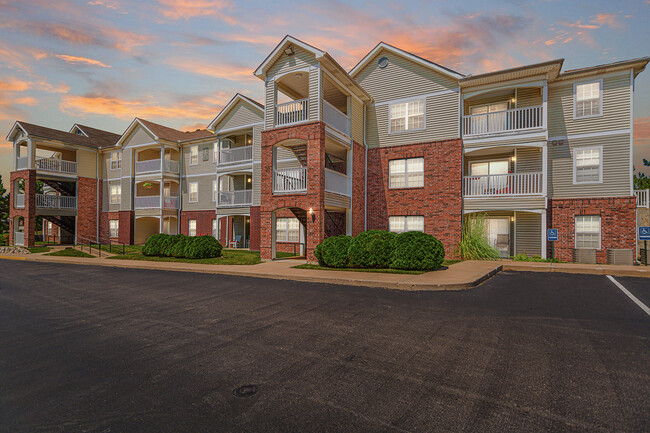 Building Photo - North Oak Crossing Apartments