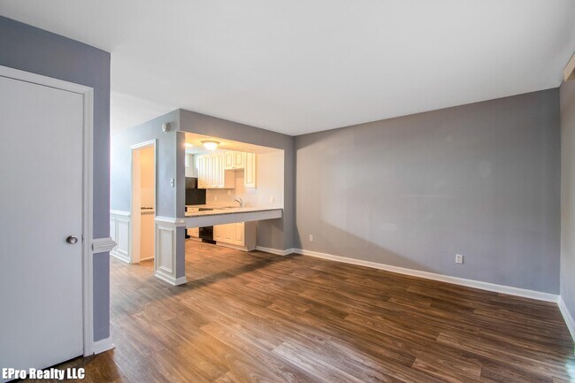 Building Photo - Welcome Home!