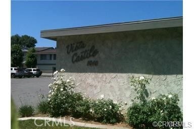 Building Photo - 1010 Vía Zapata