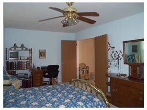 Foto del edificio - 804 Maplecrest Rd
