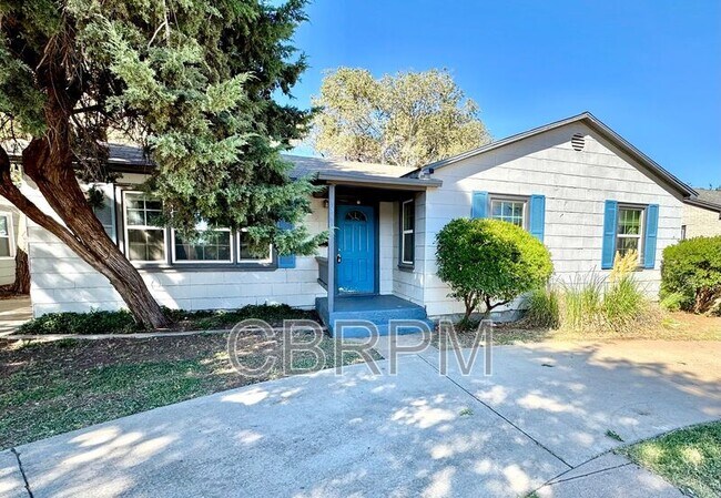 Building Photo - 3310 28th St