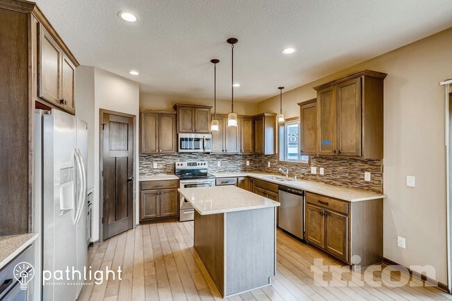 Building Photo - 16043 Estate Ln