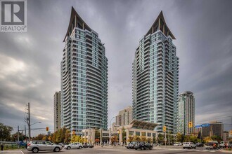 Building Photo - 1 Elm Dr W