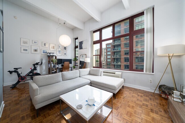 Foto del edificio - 1500 Hudson St
