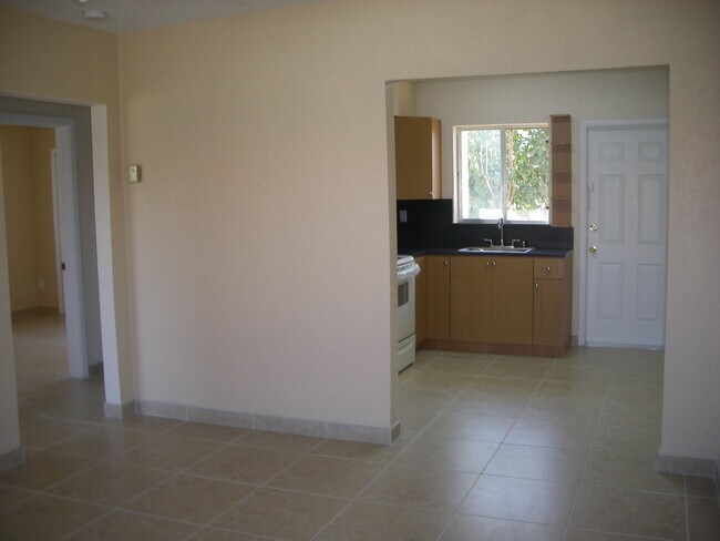 Building Photo - 3810 NW 65th Ave