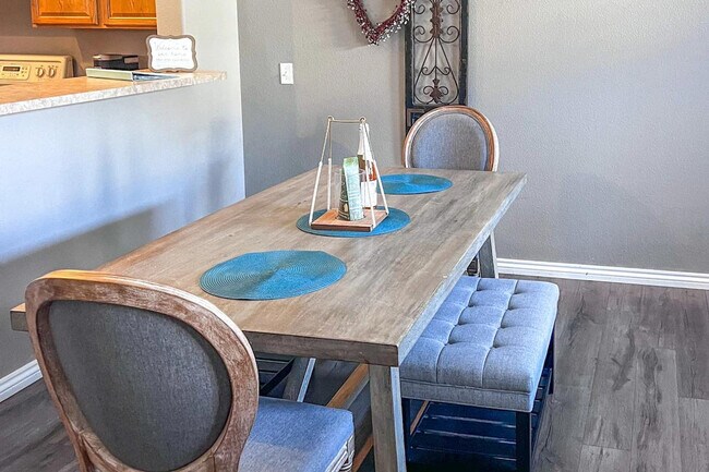 Foto del edificio - 6414 Caddy Point