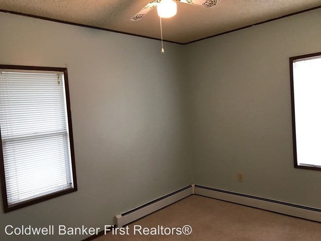 Building Photo - 2 br, 1 bath House - 603 E. Maple