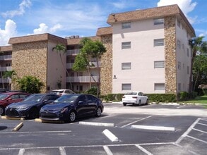 Building Photo - 8101 SW 24th Ct