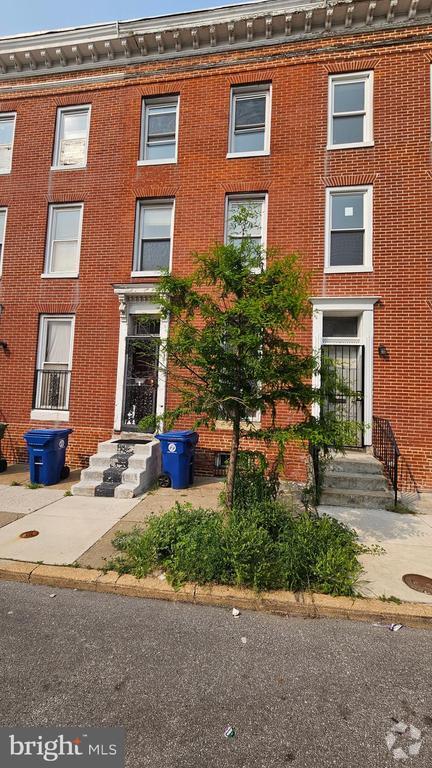 Building Photo - 1531 Argyle Ave