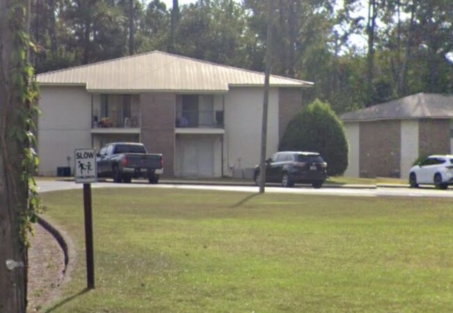 Foto del edificio - 642 Coosa Rd