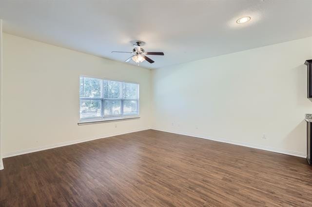 Foto del edificio - 1320 Lakecrest Ln