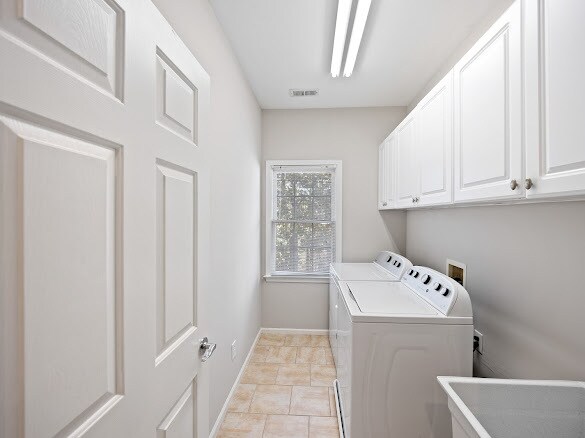 Foto del edificio - 3735 Holiday Ln