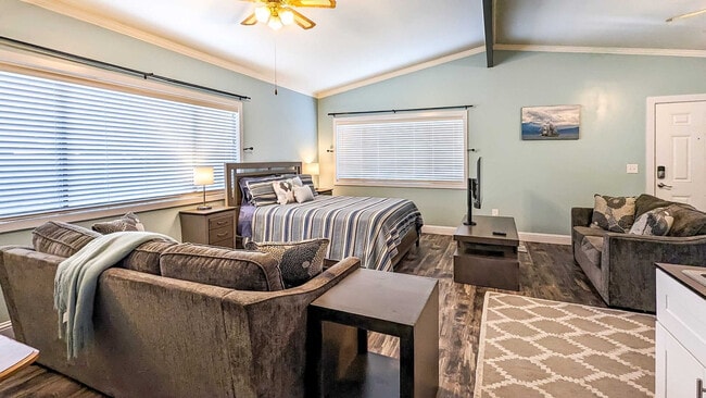 Foto del edificio - 918 S G St