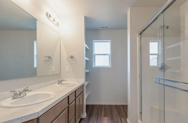 Foto del edificio - Great Nampa Home with Bonus Room!
