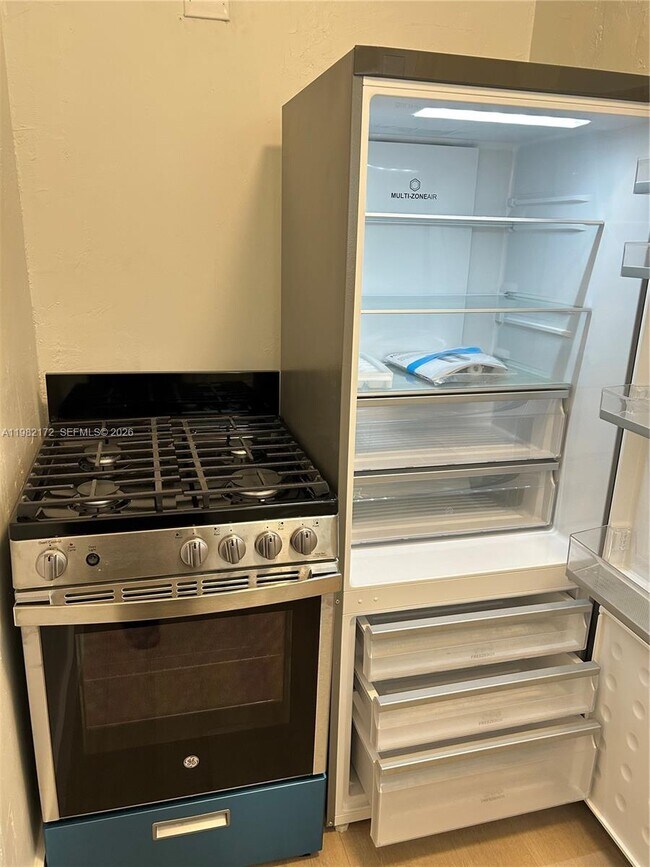 Foto del edificio - 1025 Meridian Ave