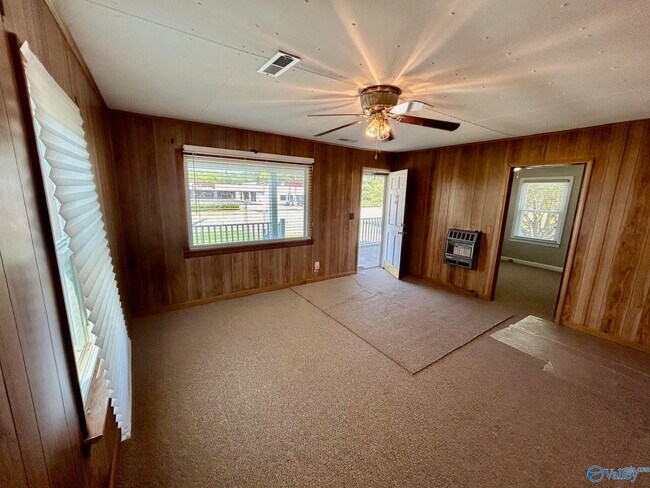 Building Photo - 4718 Meridian St N