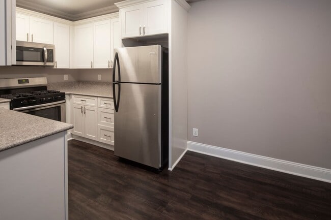 Interior Photo - The Cornerstone: Heat, Gas, Hot & Cold Water Included, Elevator, Cat & Dog Friendly