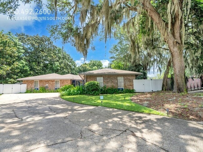 Foto del edificio - 333 Jonquil Cir