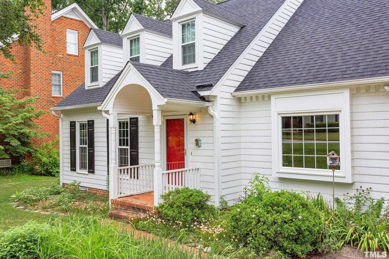 Foto principal - 1777 Dunmore Pl