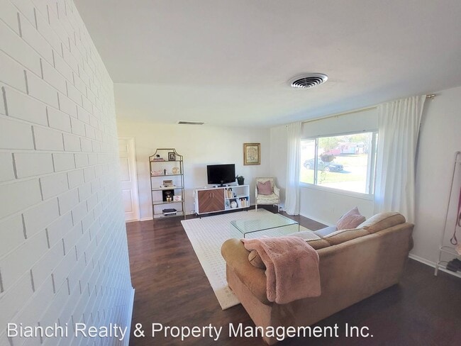 Building Photo - 2 br, 2 bath House - 11596 88th Ter