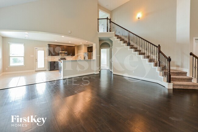 Building Photo - 31086 Timber Bend Ln