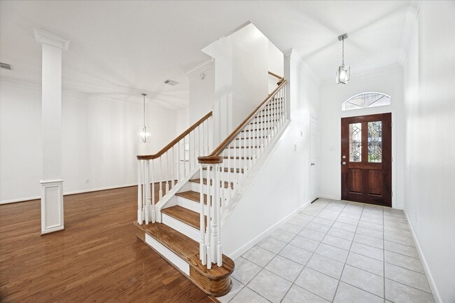 Foto del edificio - Beautiful Home Near University of St. Thomas