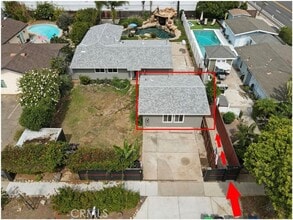 Building Photo - 806 Towne St