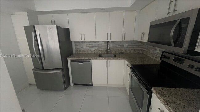 Building Photo - 4000 Towerside Terrace