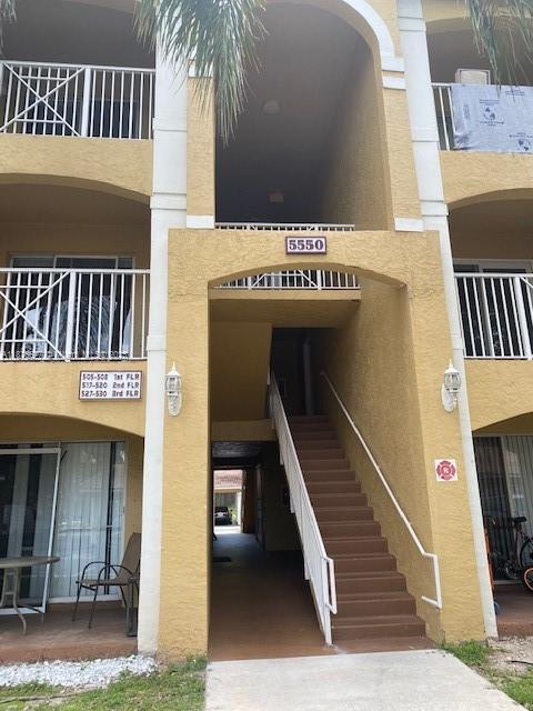 Foto del edificio - 5550 NW 61st St