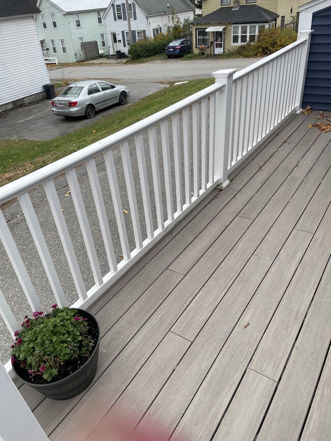 Building Photo - 8 Burrill St