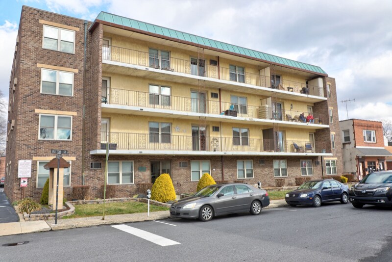 Foto principal - 131 Dutton St