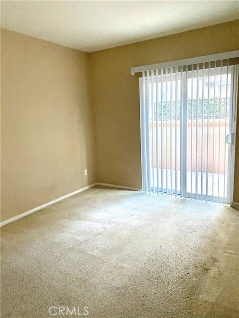 Building Photo - 17871 Shady View Dr