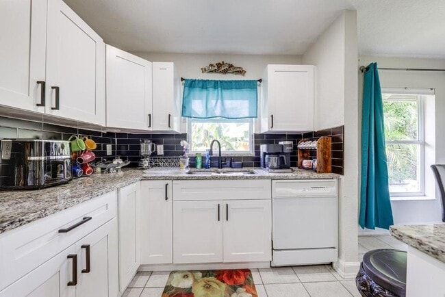 Foto del edificio - 4815 Bertha St