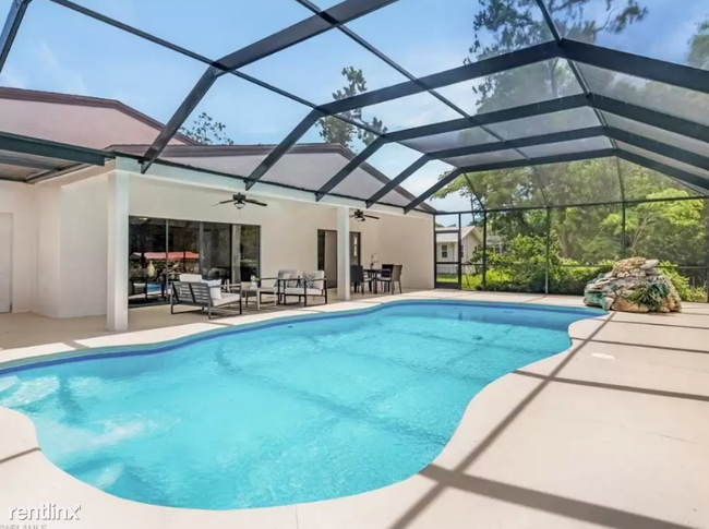 Foto del edificio - 3 br, 2 bath House - 6343 Mark Lane