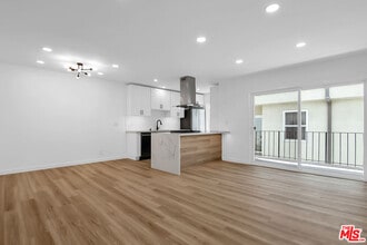 Building Photo - 1021 N Genesee Ave