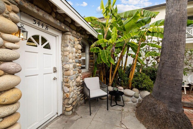 Foto del edificio - 344 Bonair St