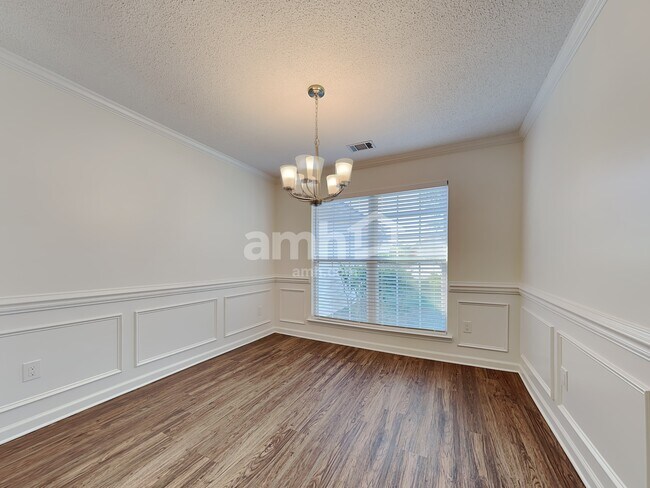 Foto del edificio - 159 Arbor Village Dr