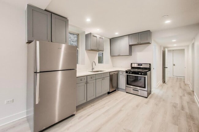 Foto del edificio - 1437 W Oakdale Ave