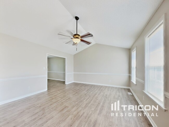 Building Photo - 7917 Wilson Pond Ln