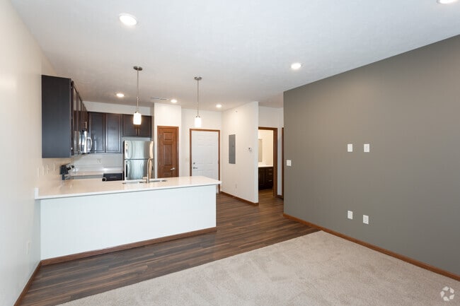 1HAB, 1BA - 700 ft² - Wilderness Brook Apartments