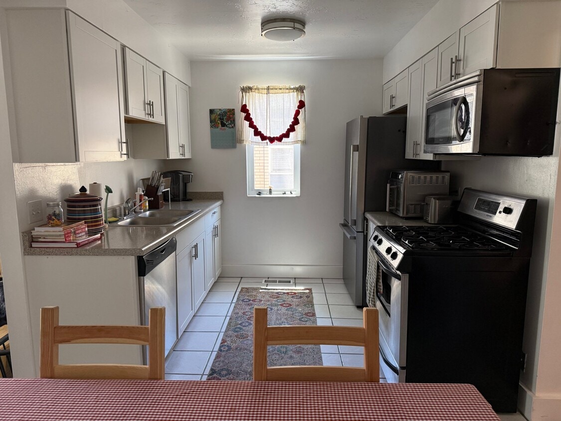 Photo - 1125 N 200 E (Bountiful, UT)
