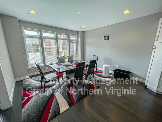 Building Photo - 42386 Soave Dr