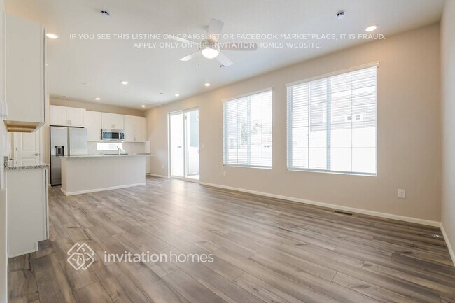 Building Photo - 3374 Pearwood Dr