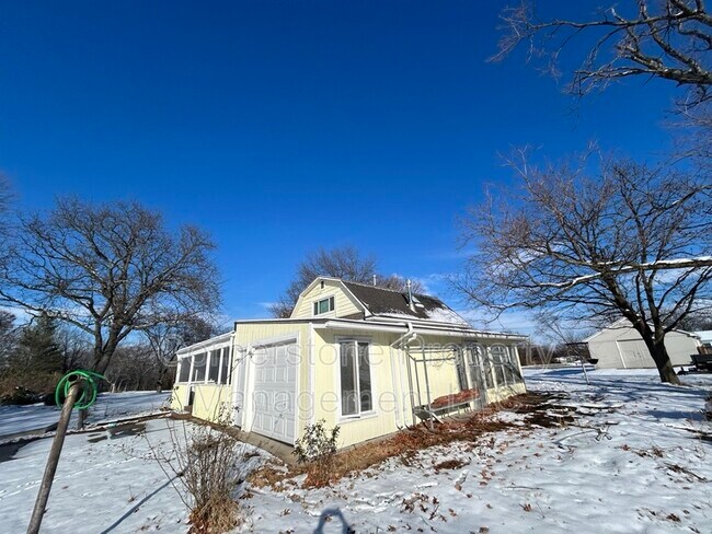 Foto del edificio - 1011 Cedar St