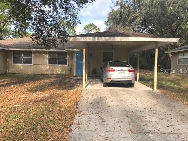 Foto del edificio - 232 Bamboo Dr