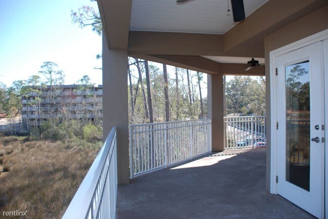Foto del edificio - 200 Camellia Pointe Blvd